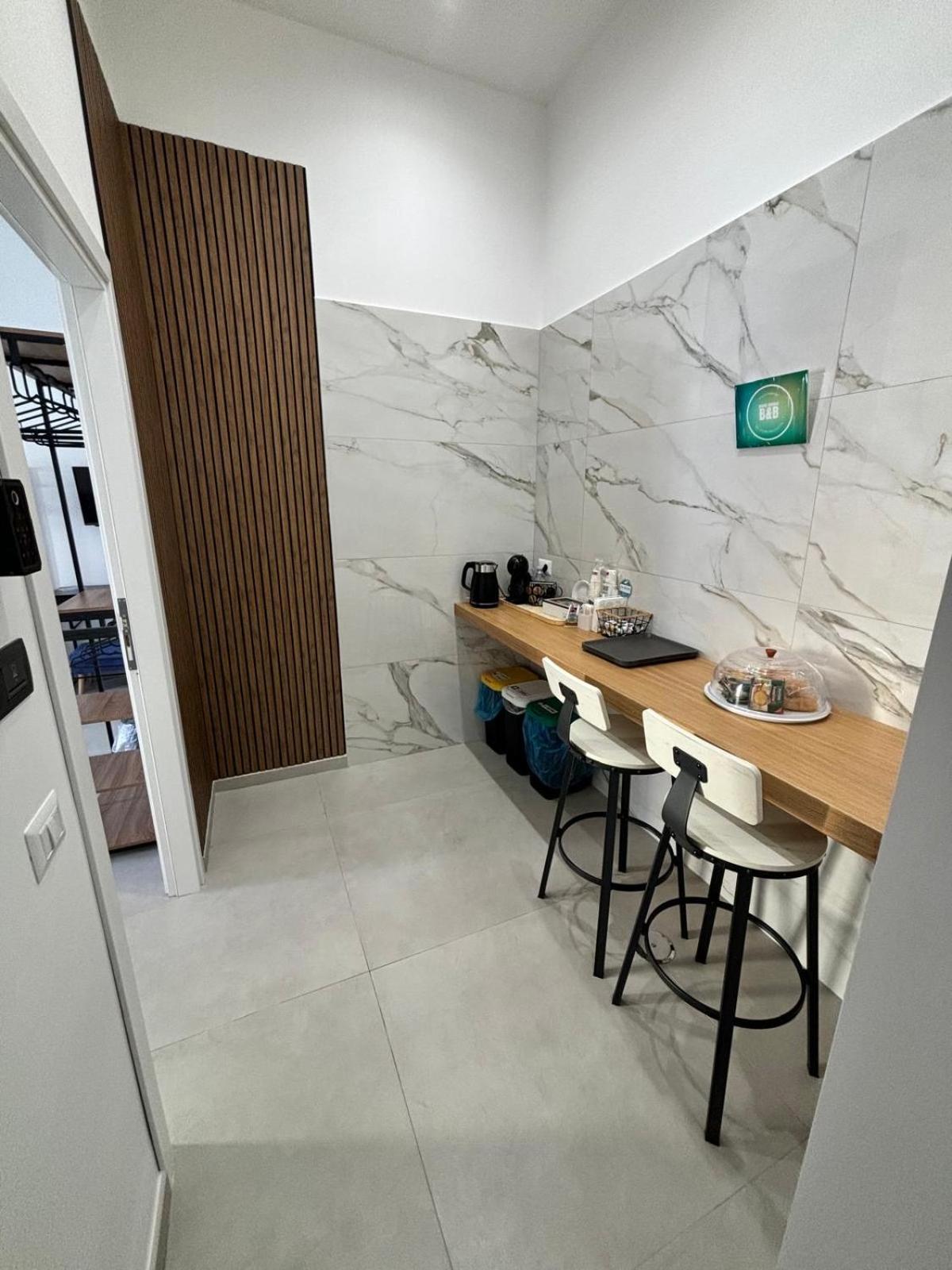 Bed & Breakfast Cuore Urbano Montesanto Naples